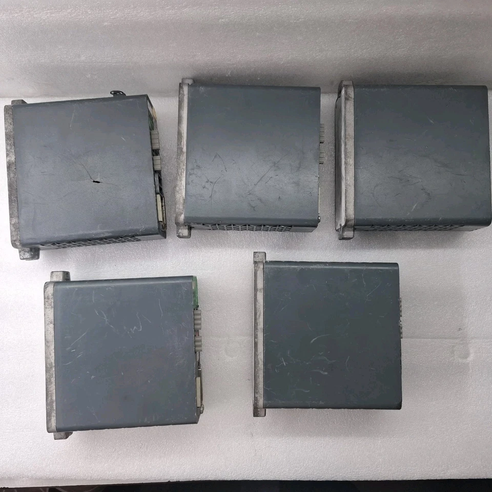 Schneider LXM28AU07M3X, LXM26DU02M3X, LXM26DU02M3X, LXM26DU02M3X, LXM26DU07M3X